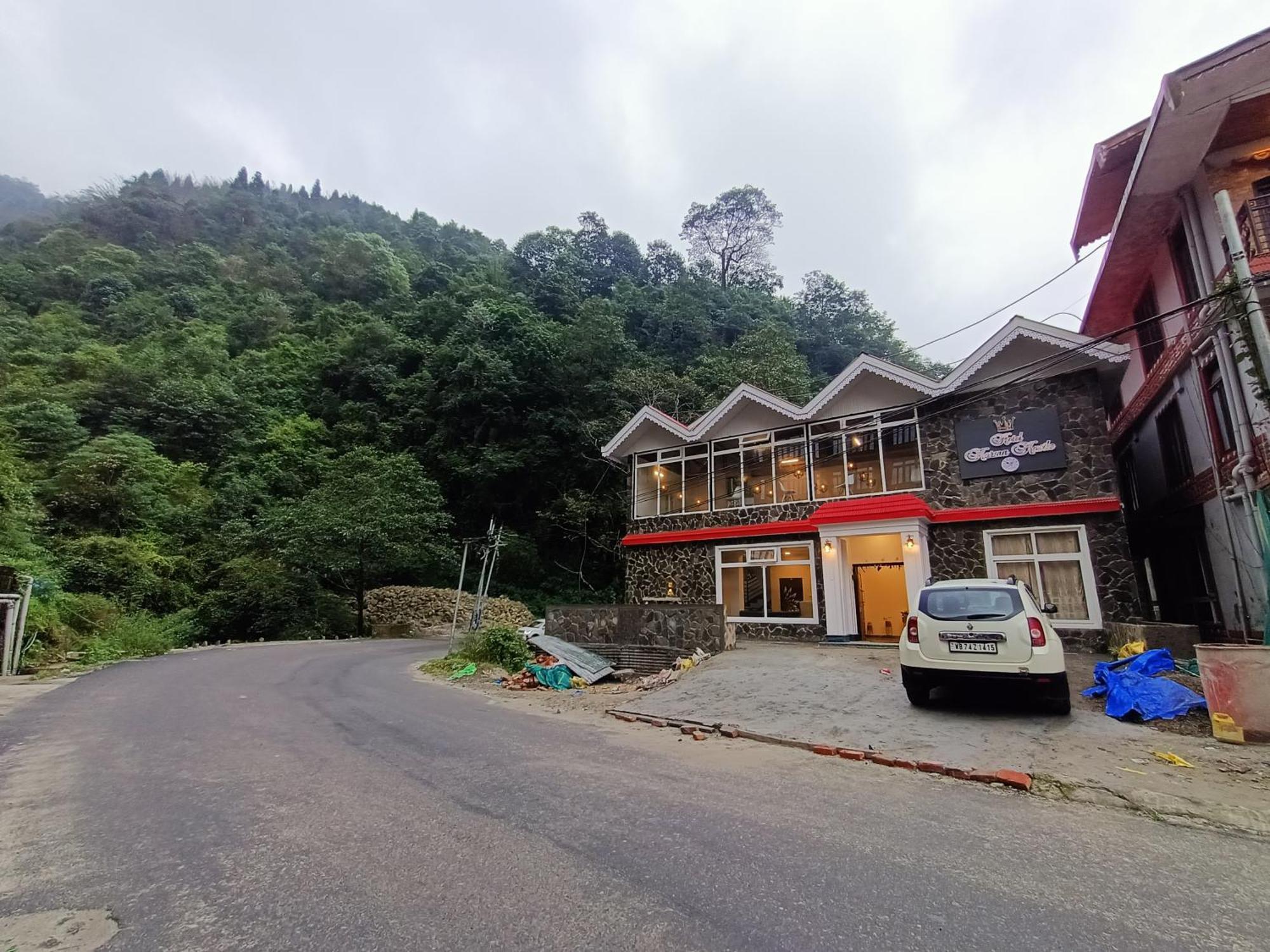 Hotel Karma Kastle Gangtok Kültér fotó